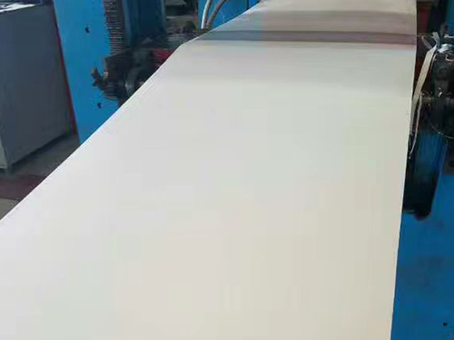 白色橡膠輸送帶